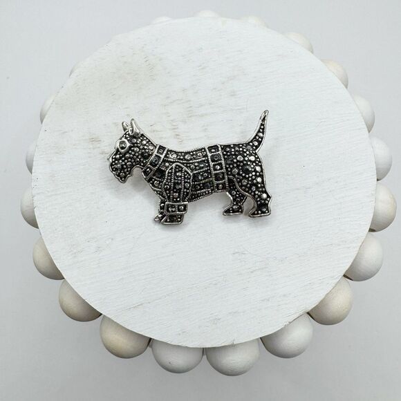 Scotty Dog Scottish Terrier Brooch Pin Silver Tone Marcasite Rhinestone 1 3/4” B - Picture 4 of 8